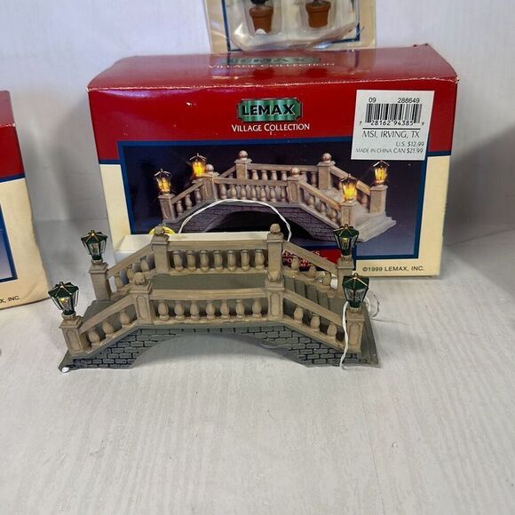 Lemax Village Collection Poly Resin Accessories 90s Lighted Bridge Snow Bunny - Picture 4 of 11